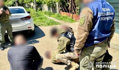 Полиция арестовала работника ТЦК: что он требовал от военнообязанных